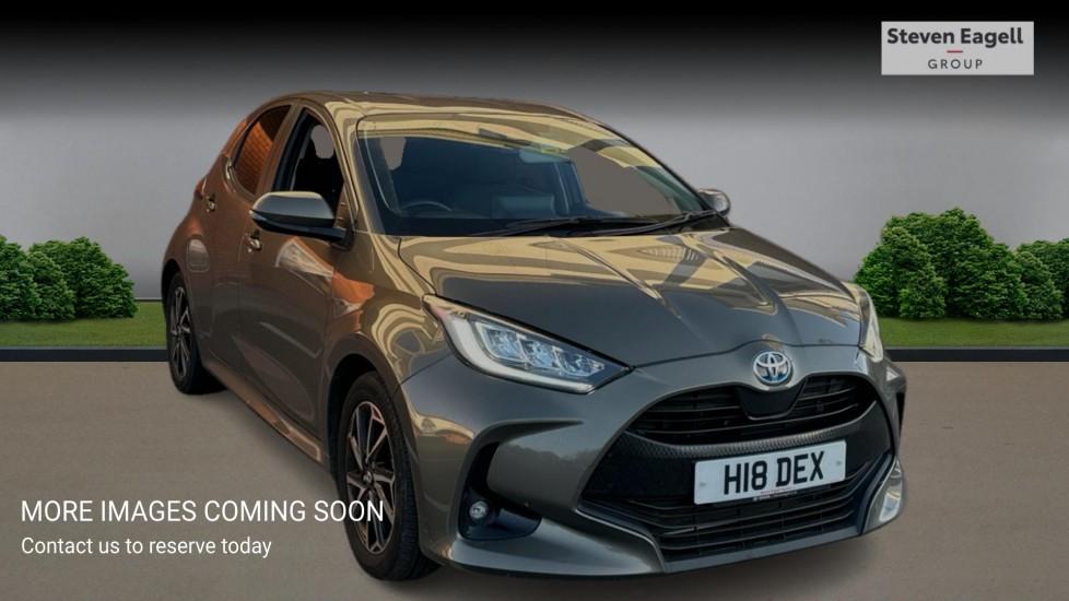 Main listing image - Toyota Yaris