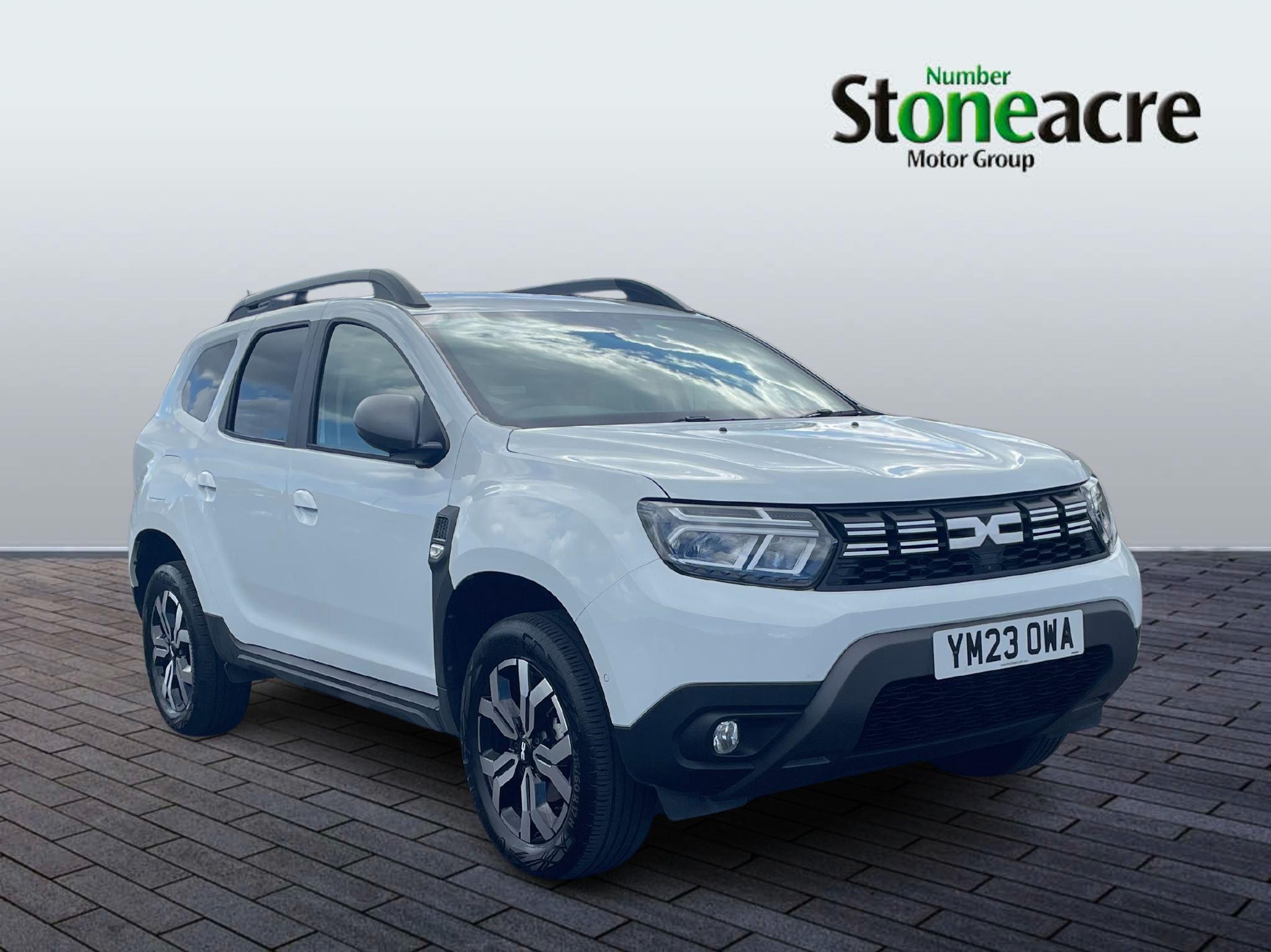 Main listing image - Dacia Journey