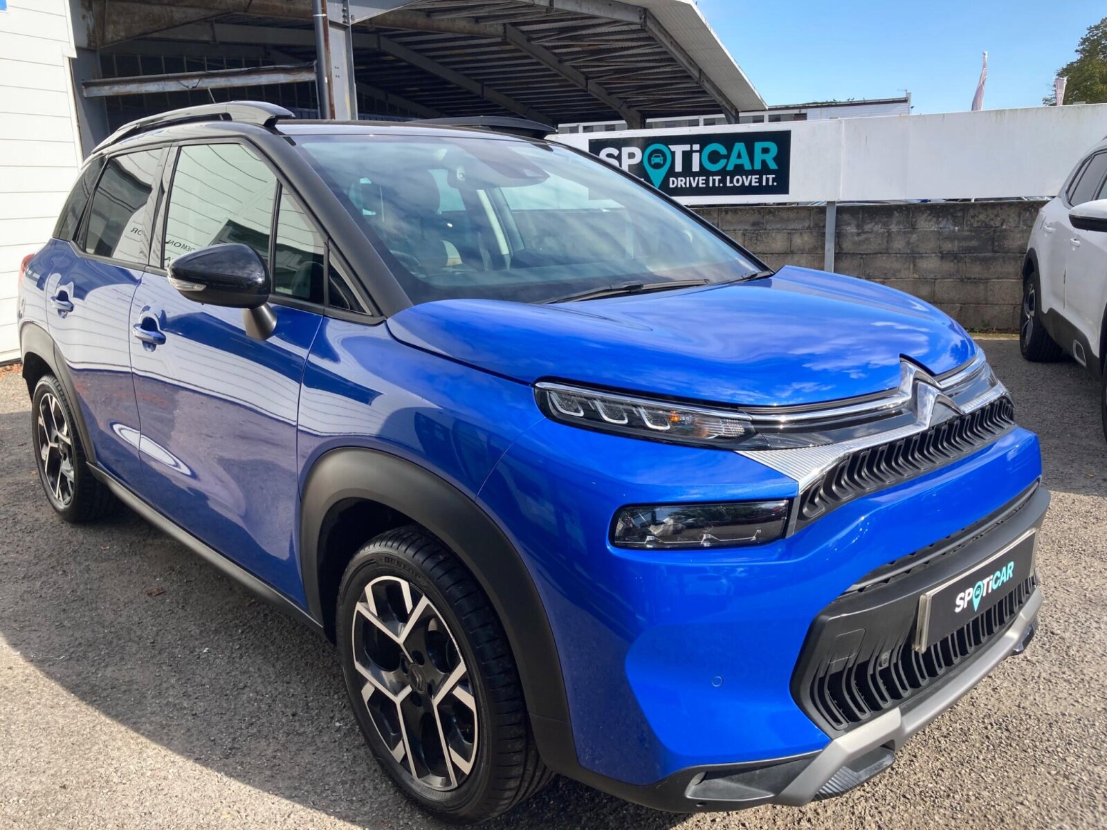 Main listing image - Citroen C3 Aircross