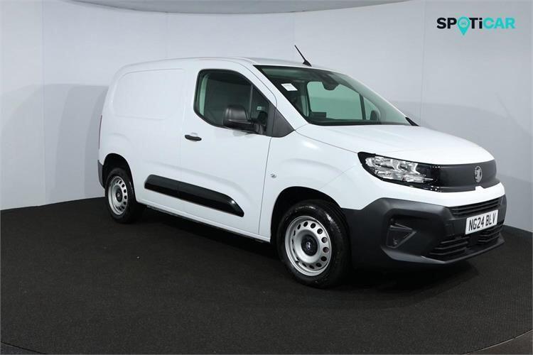 Main listing image - Vauxhall Combo Cargo