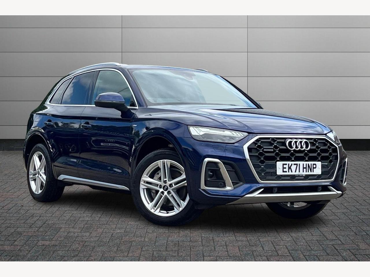 Main listing image - Audi Q5