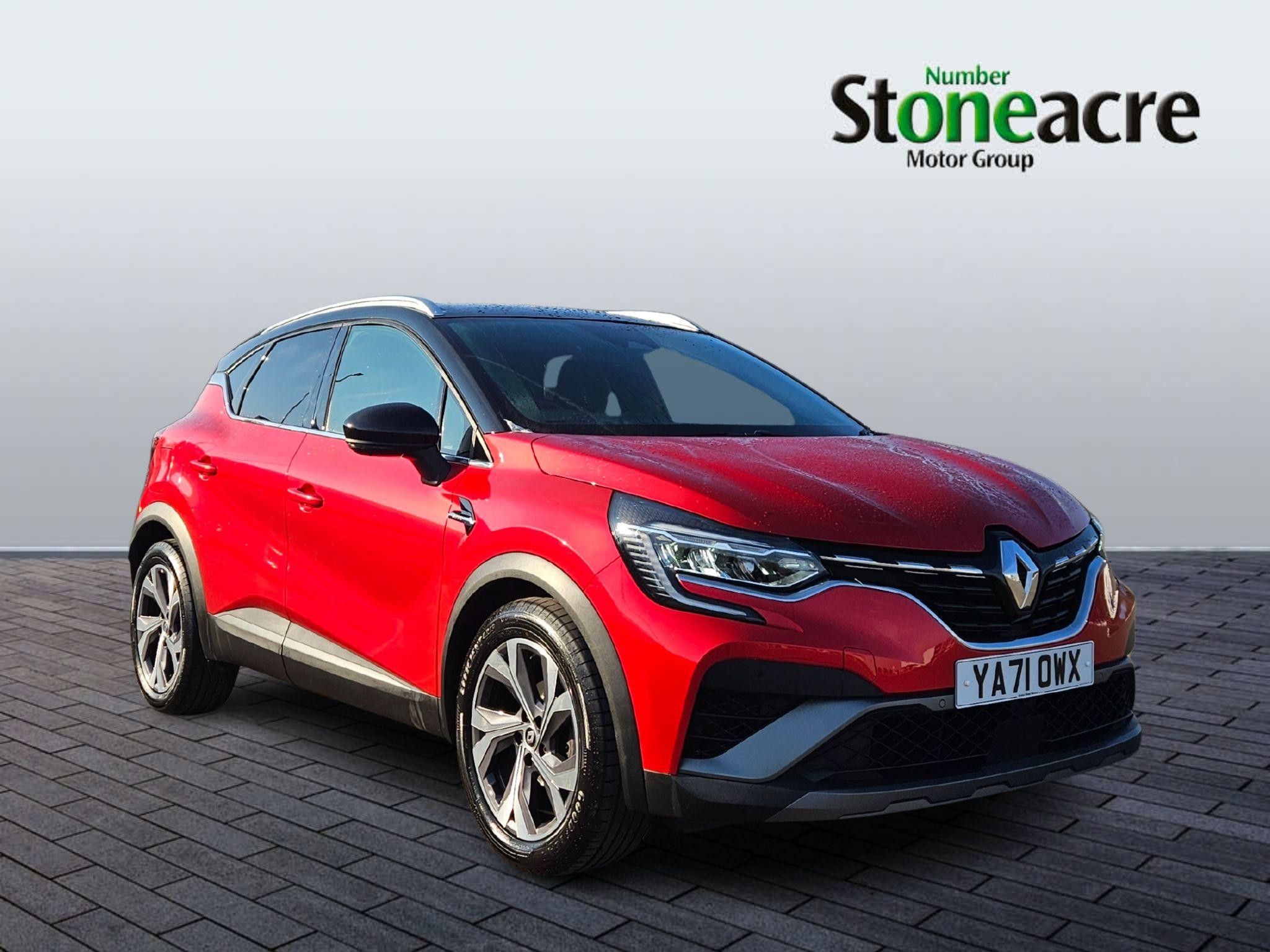 Main listing image - Renault Captur