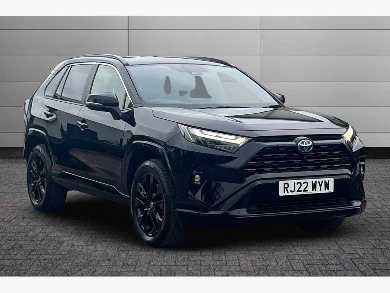 Main listing image - Toyota RAV4