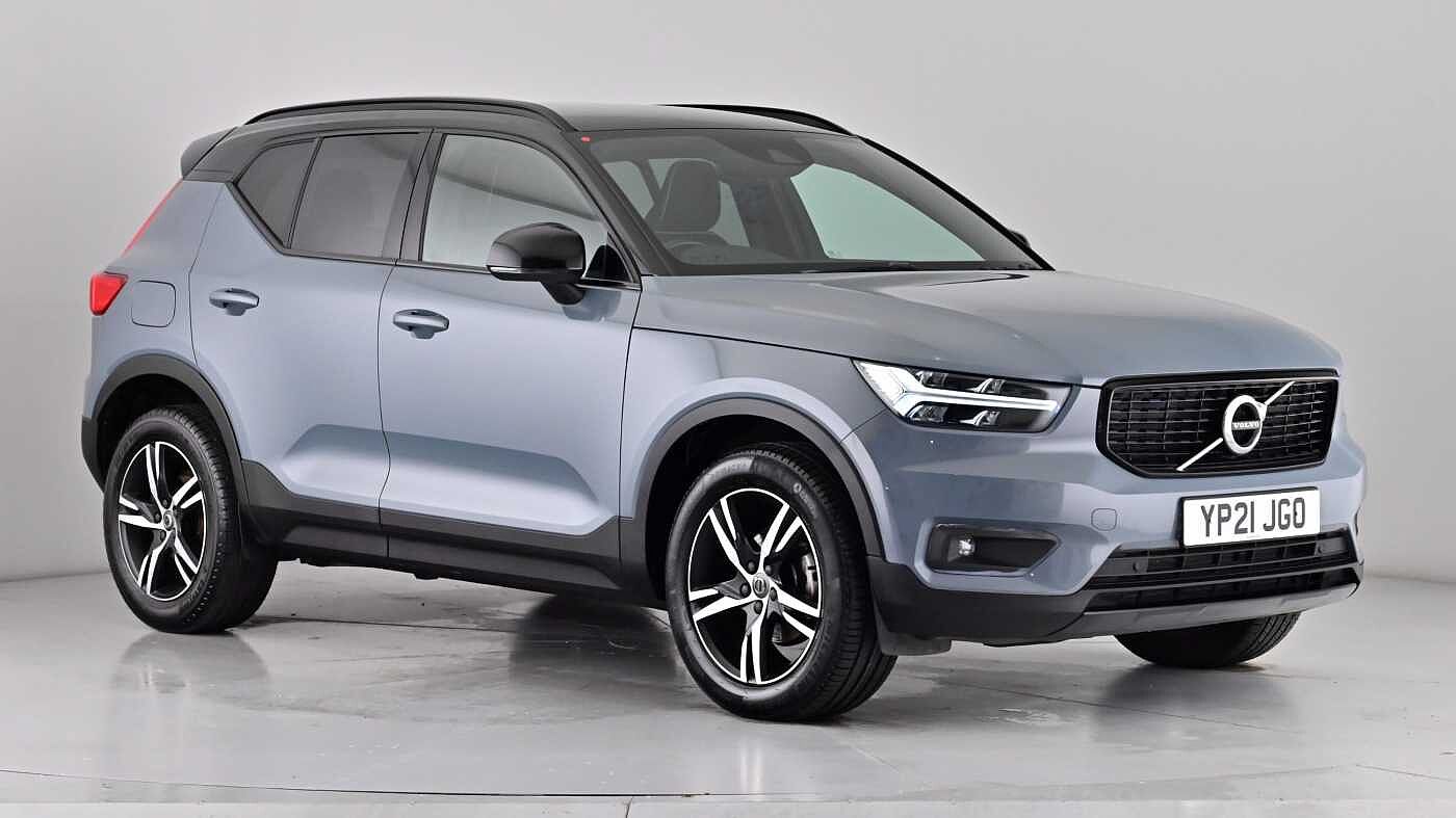 Main listing image - Volvo XC40