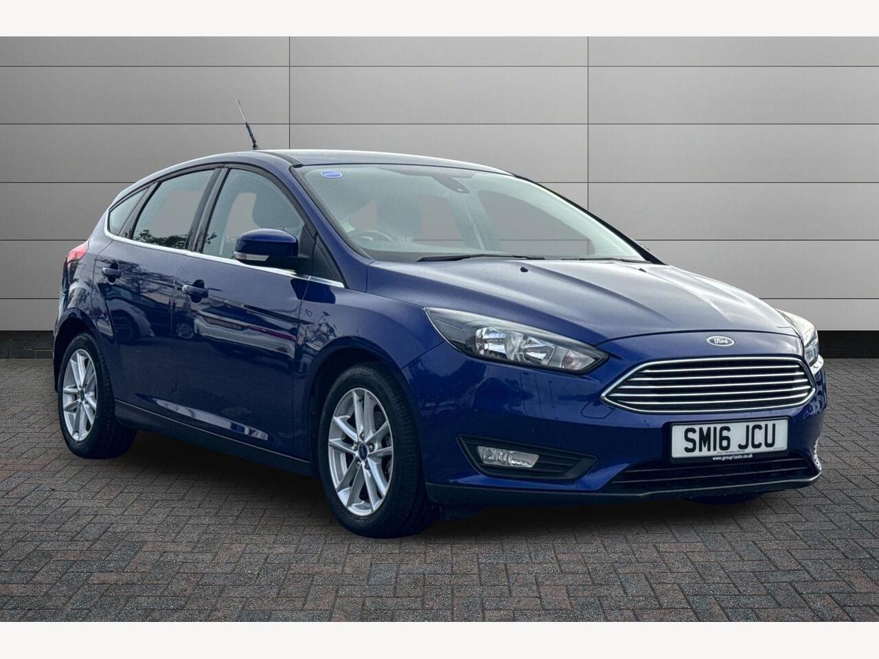 Main listing image - Ford Focus