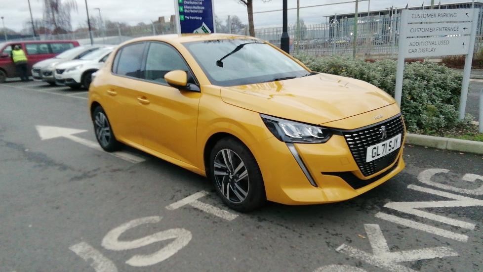 Main listing image - Peugeot 208