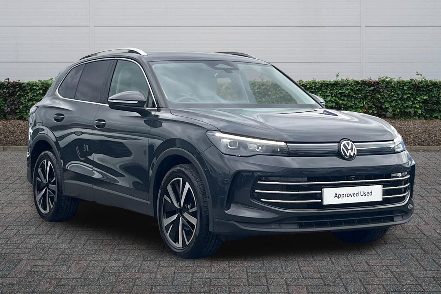 Main listing image - Volkswagen Tiguan