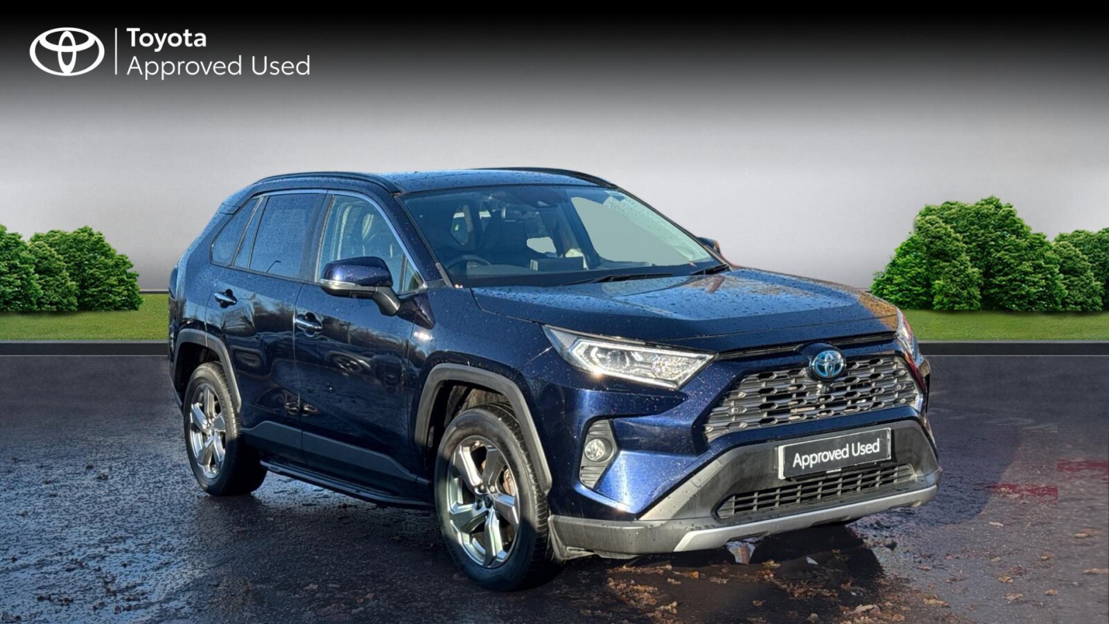 Main listing image - Toyota RAV4