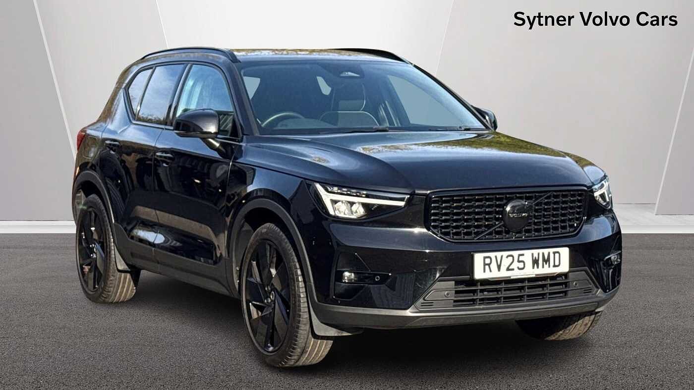 Main listing image - Volvo XC40