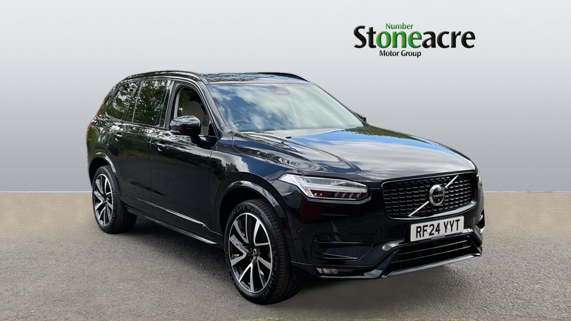 Main listing image - Volvo XC90