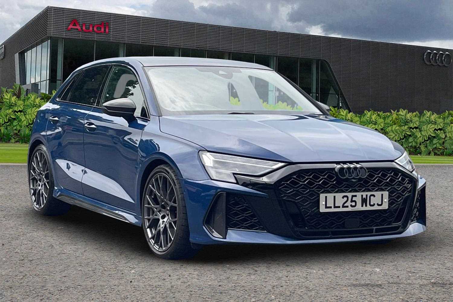 Main listing image - Audi RS3
