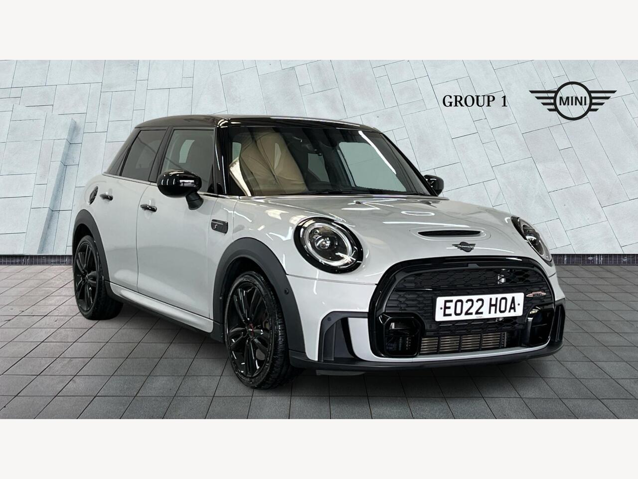 Main listing image - MINI Hatchback