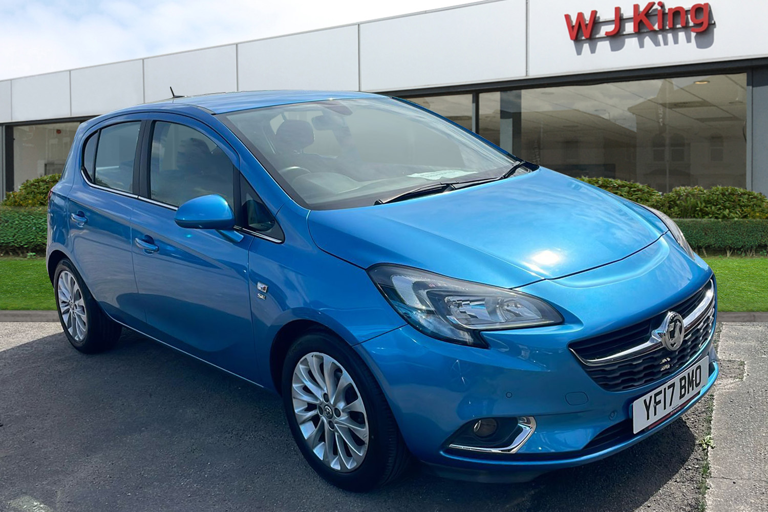 Main listing image - Vauxhall Corsa