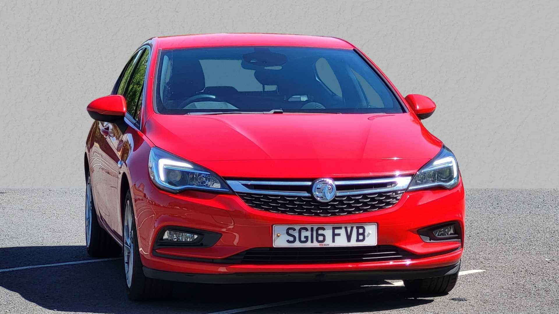 Main listing image - Vauxhall Astra