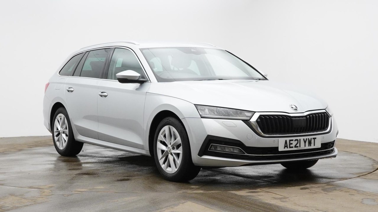 Main listing image - Skoda Octavia Estate