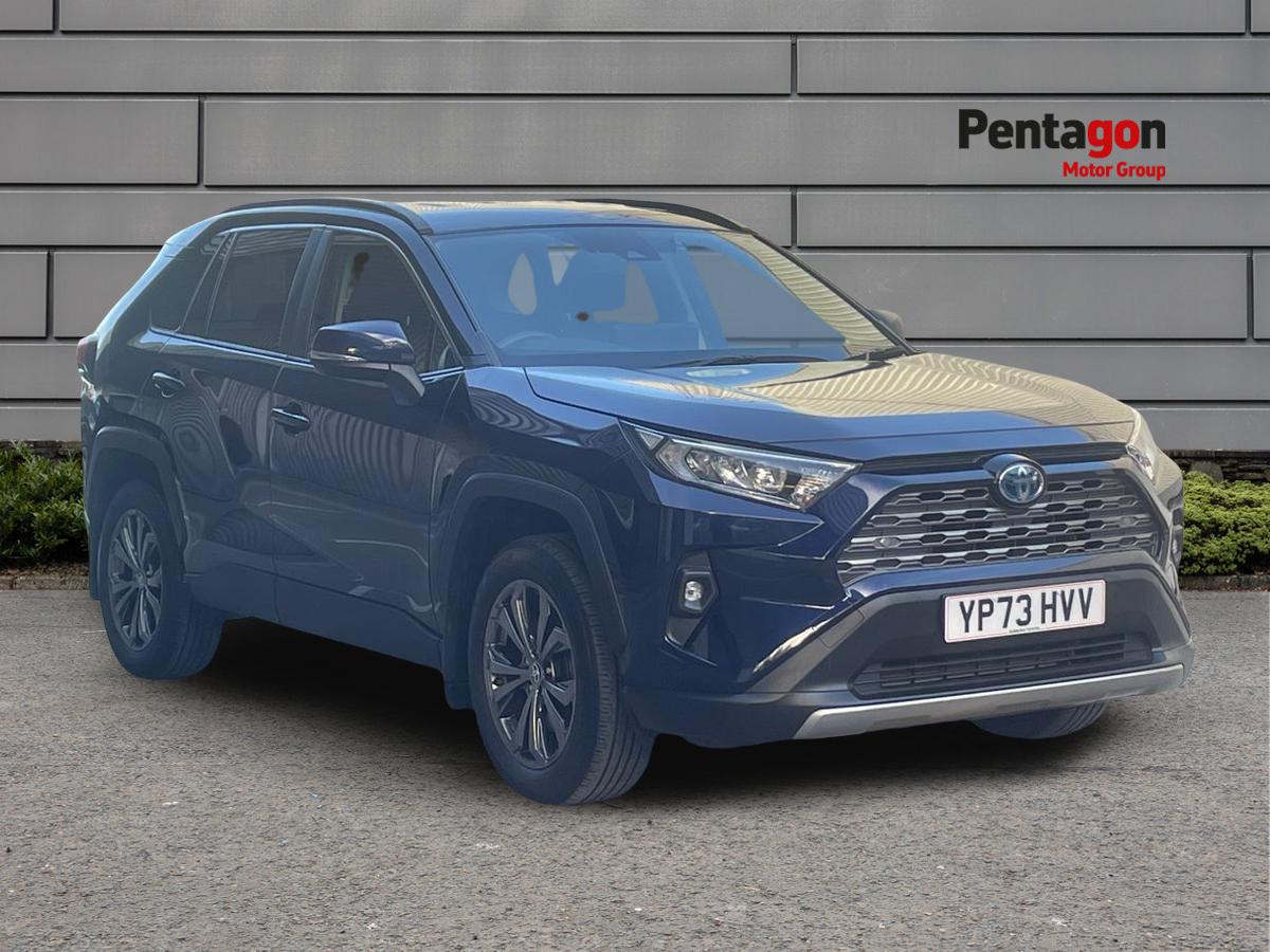 Main listing image - Toyota RAV4