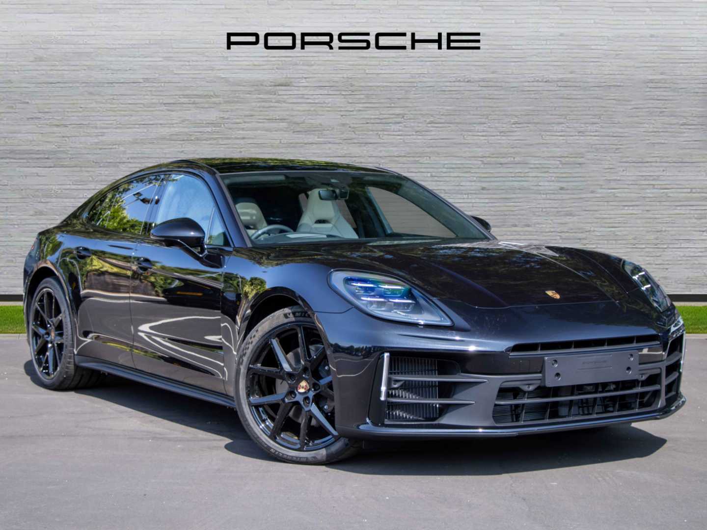 Main listing image - Porsche Panamera