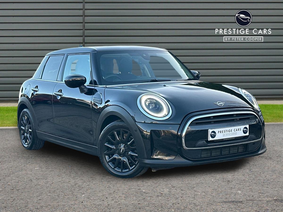 Main listing image - MINI Hatchback 5dr