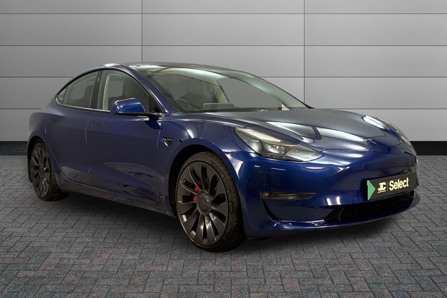 Main listing image - Tesla Model 3