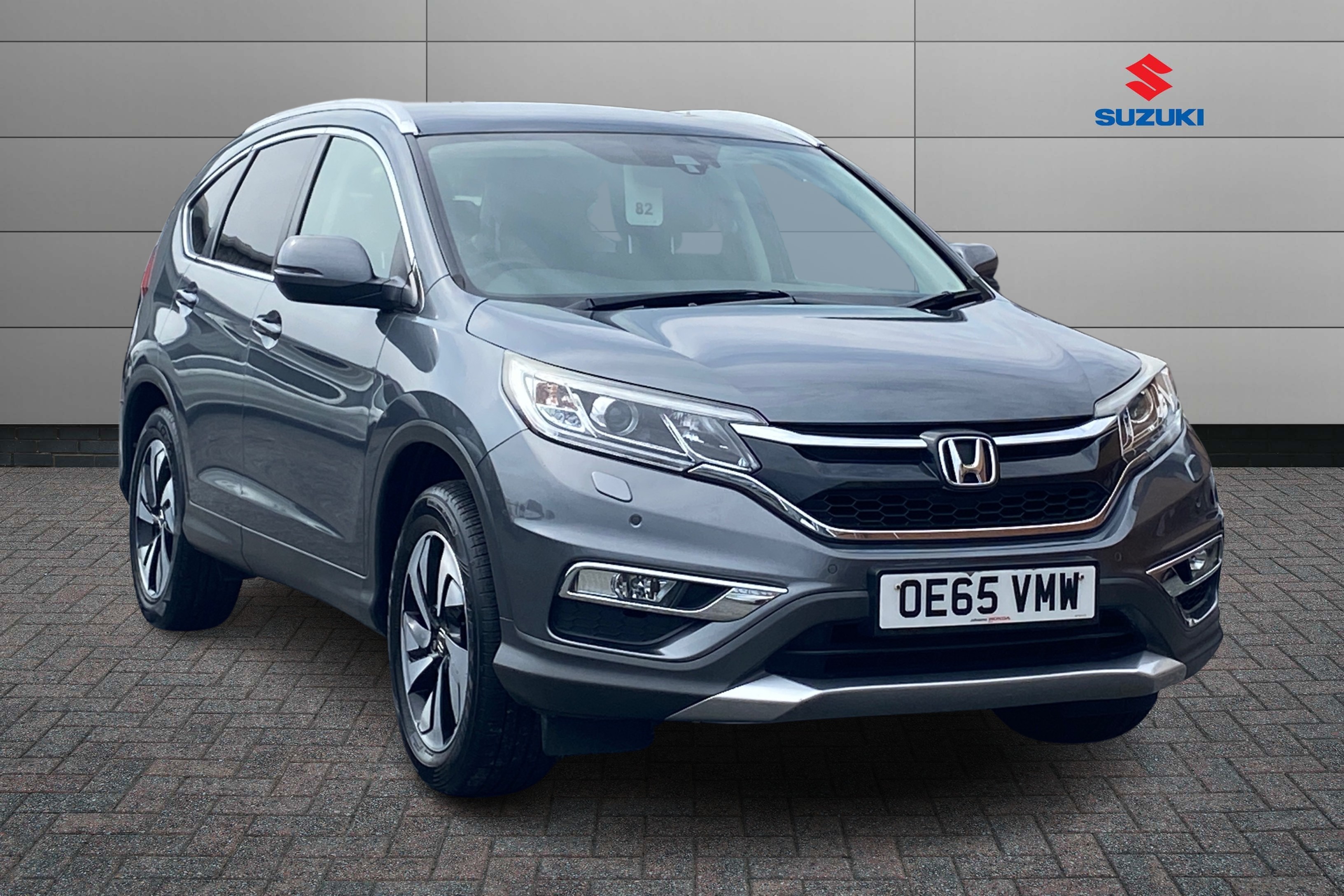 Main listing image - Honda CR-V