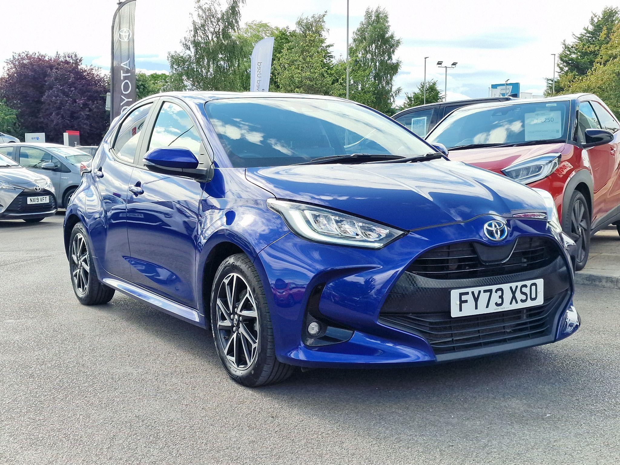 Main listing image - Toyota Yaris