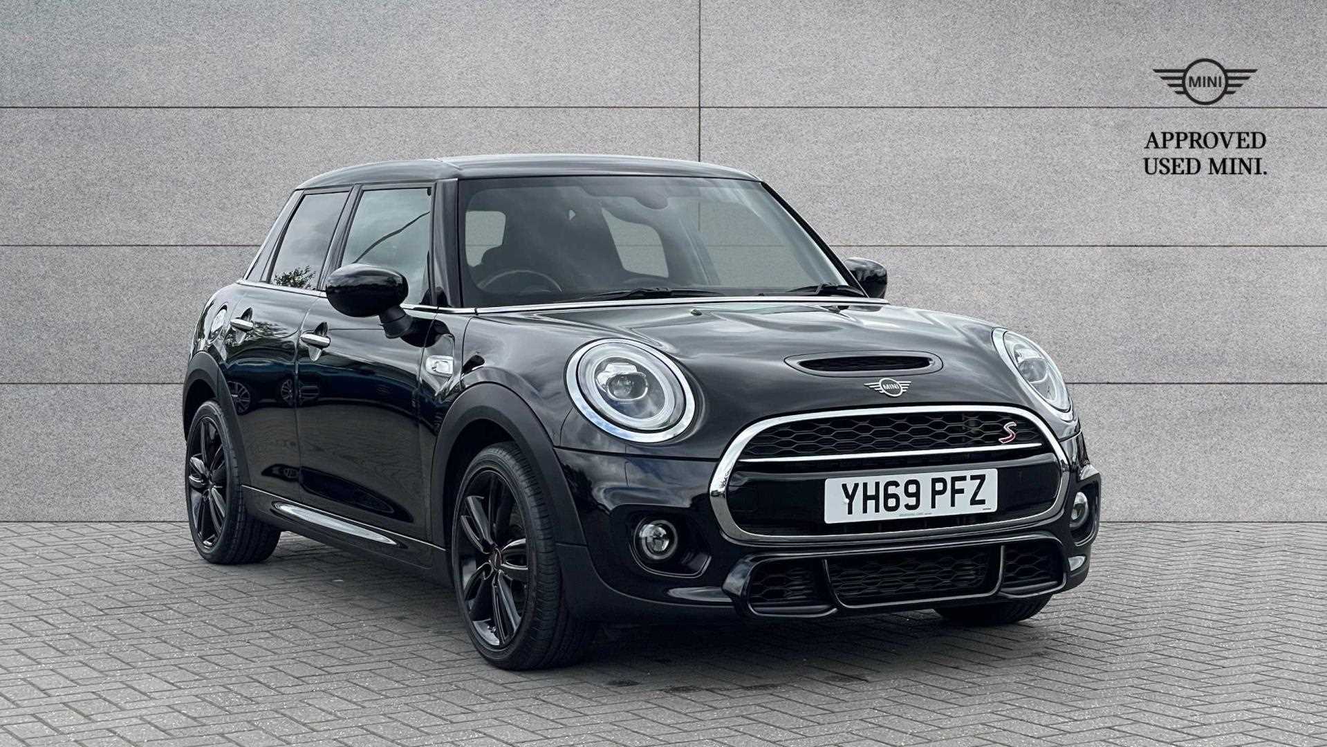 Main listing image - MINI Hatchback 5dr