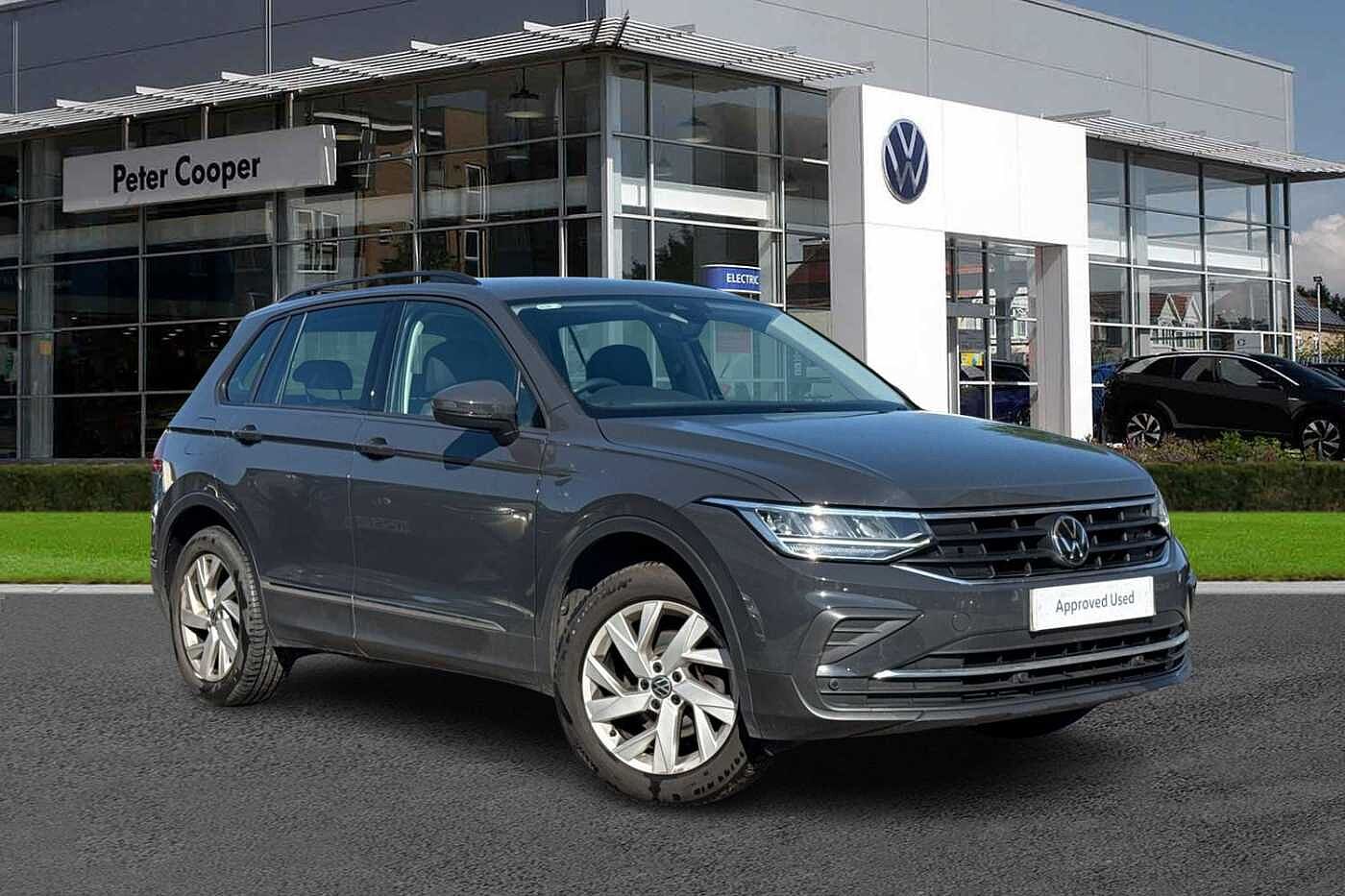 Main listing image - Volkswagen Tiguan