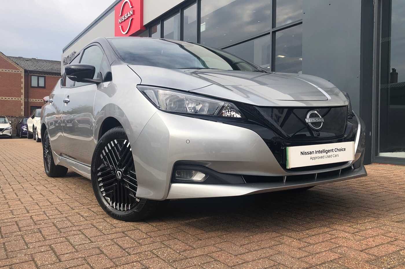 Main listing image - Nissan Leaf