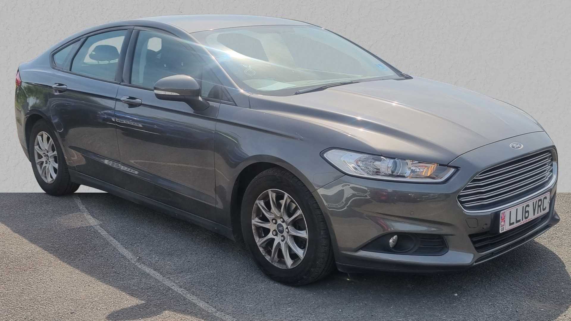 Main listing image - Ford Mondeo