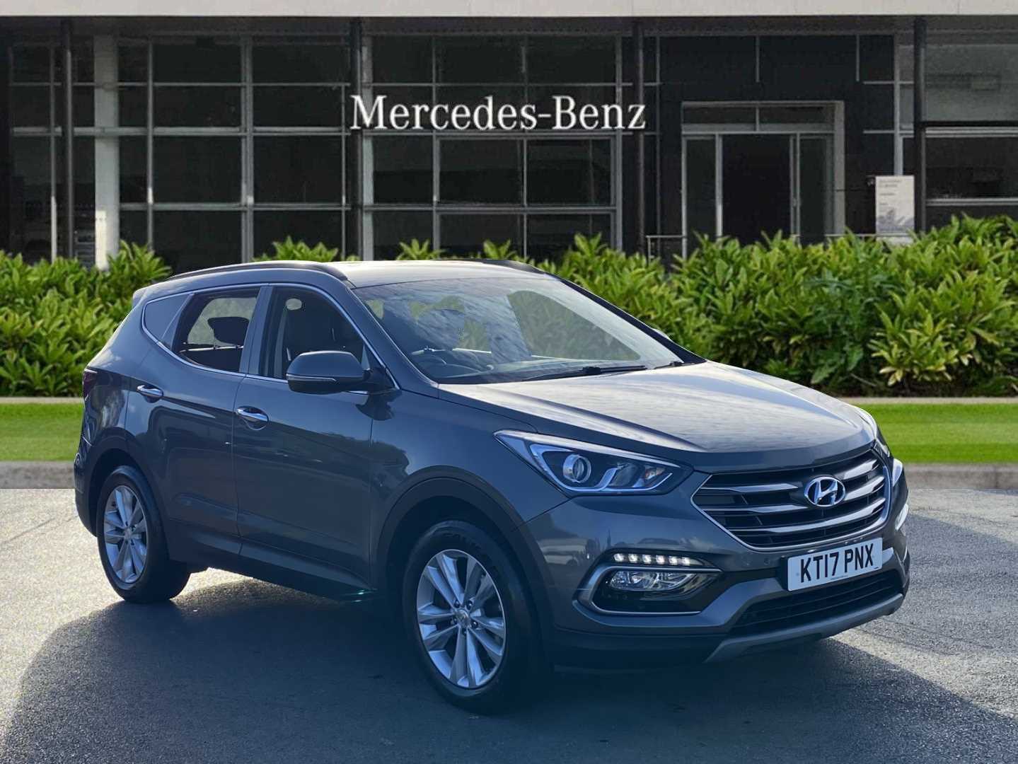 Main listing image - Hyundai Santa Fe