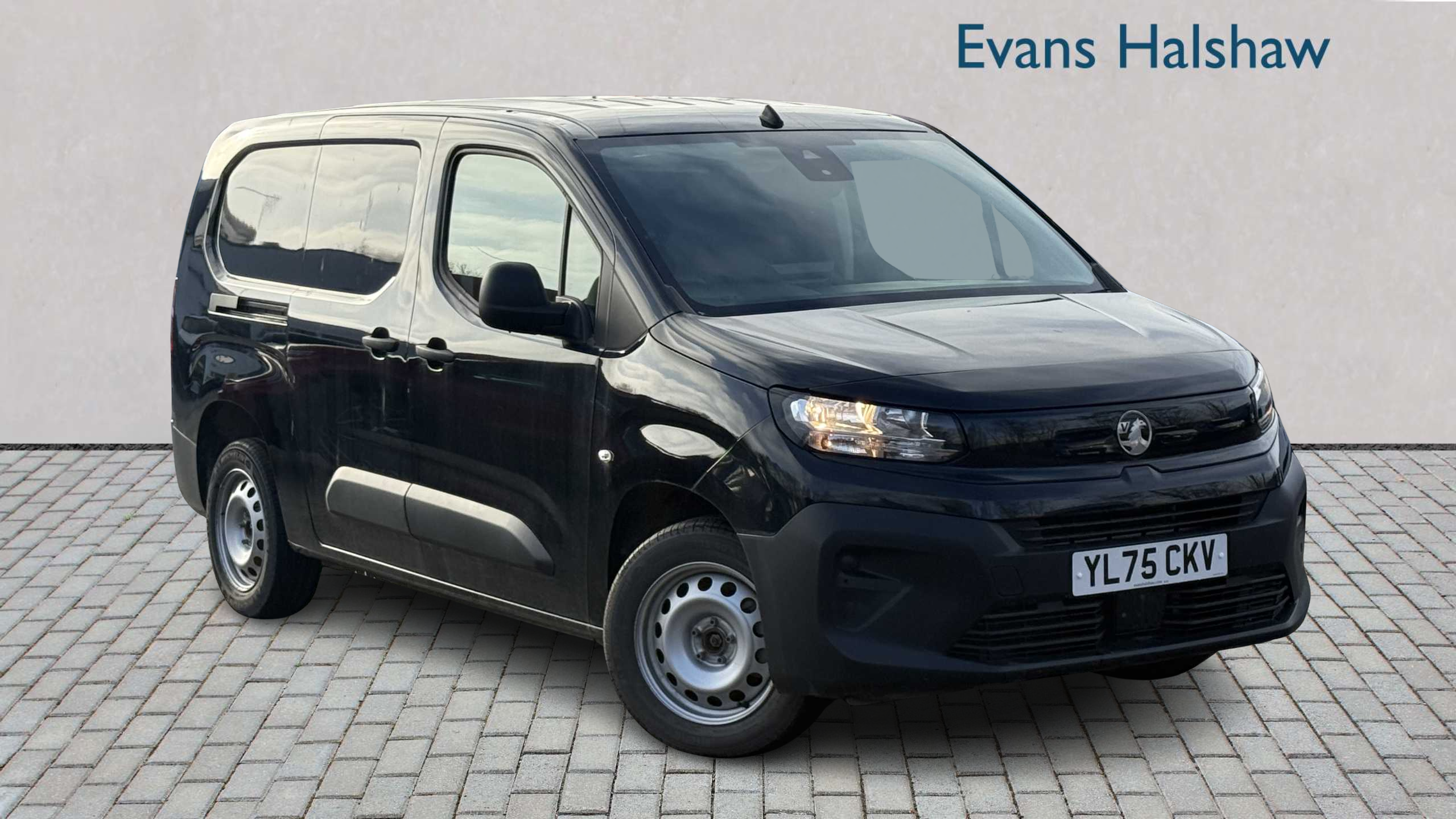 Main listing image - Vauxhall Combo Cargo