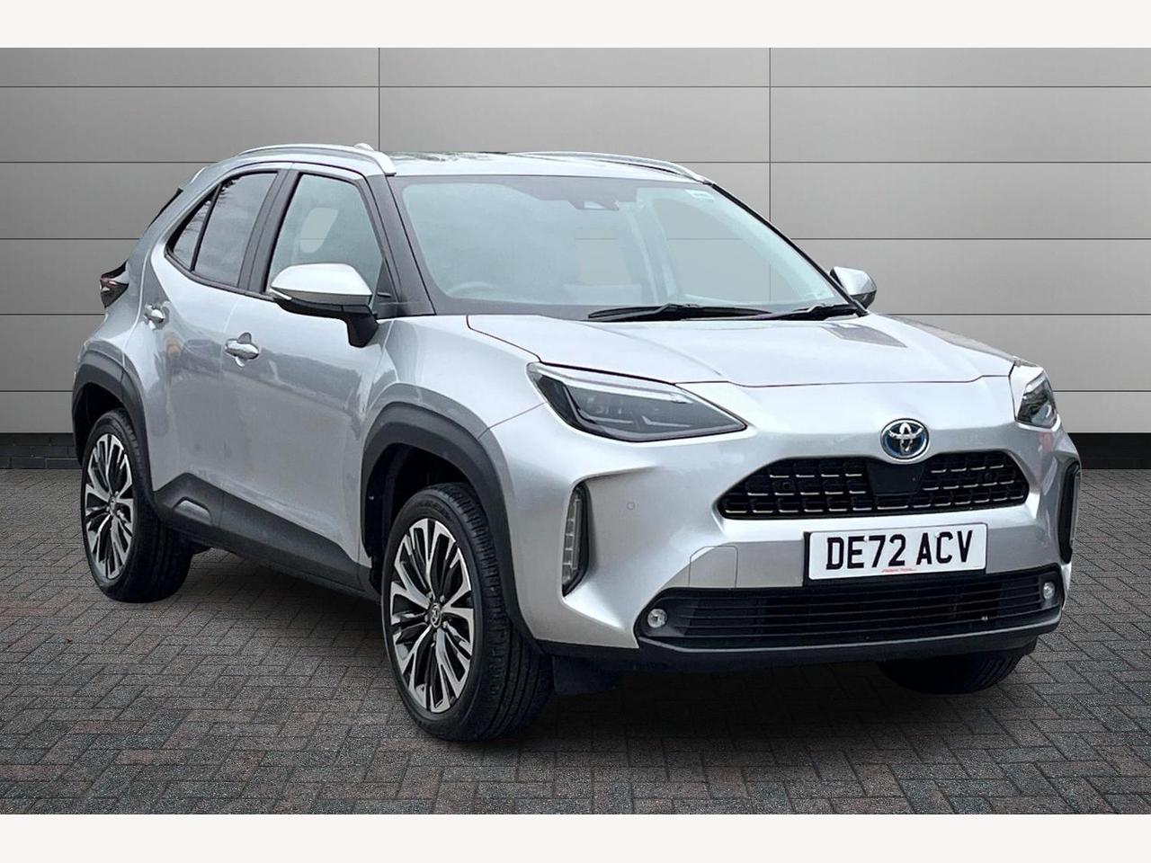 Main listing image - Toyota Yaris Cross
