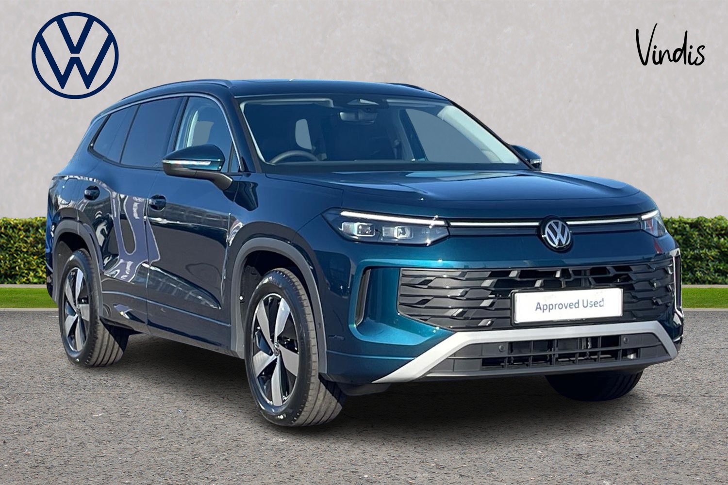 Main listing image - Volkswagen Tayron