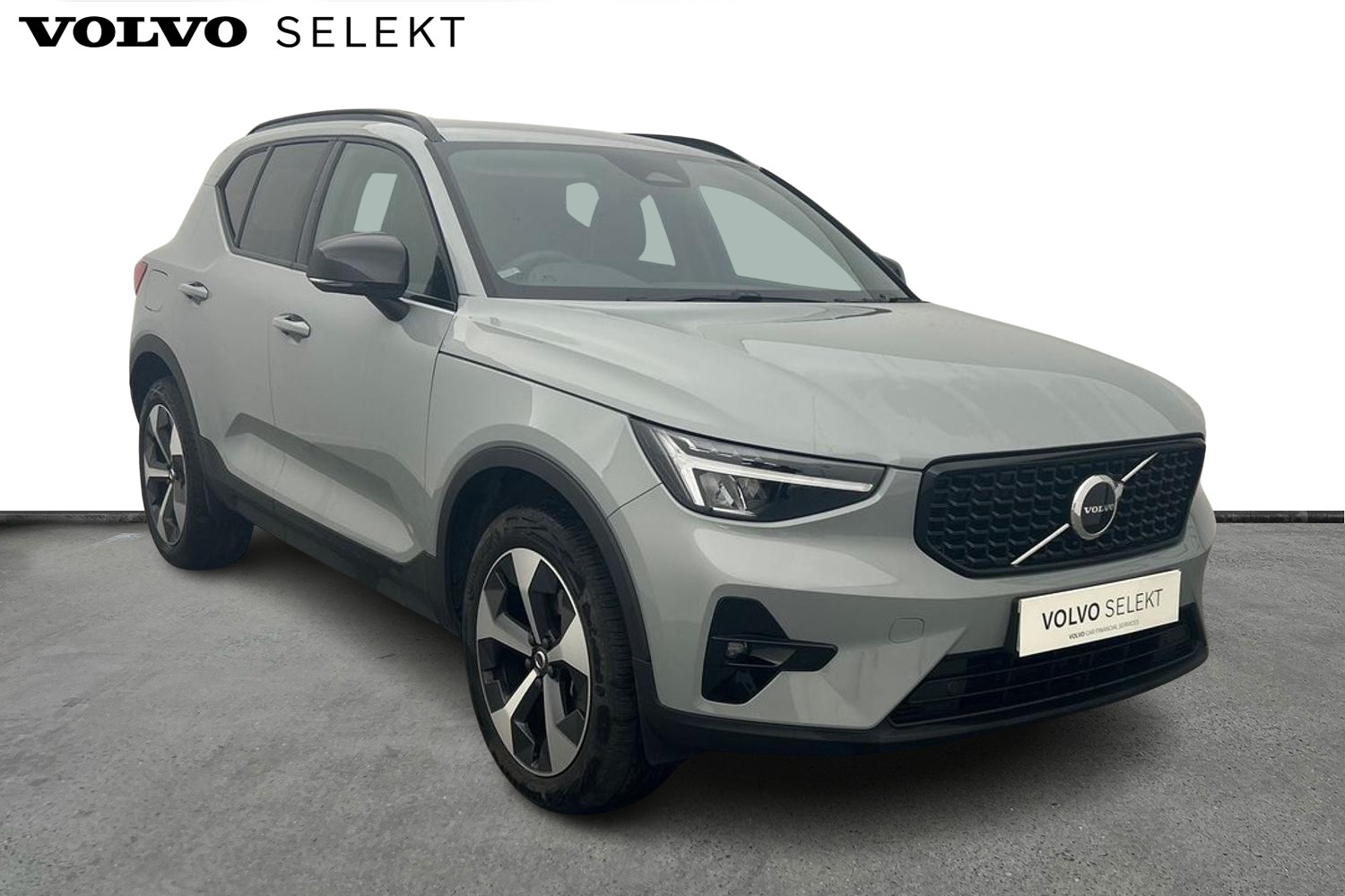 Main listing image - Volvo XC40