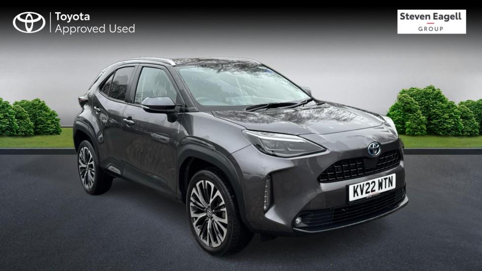 Main listing image - Toyota Yaris Cross