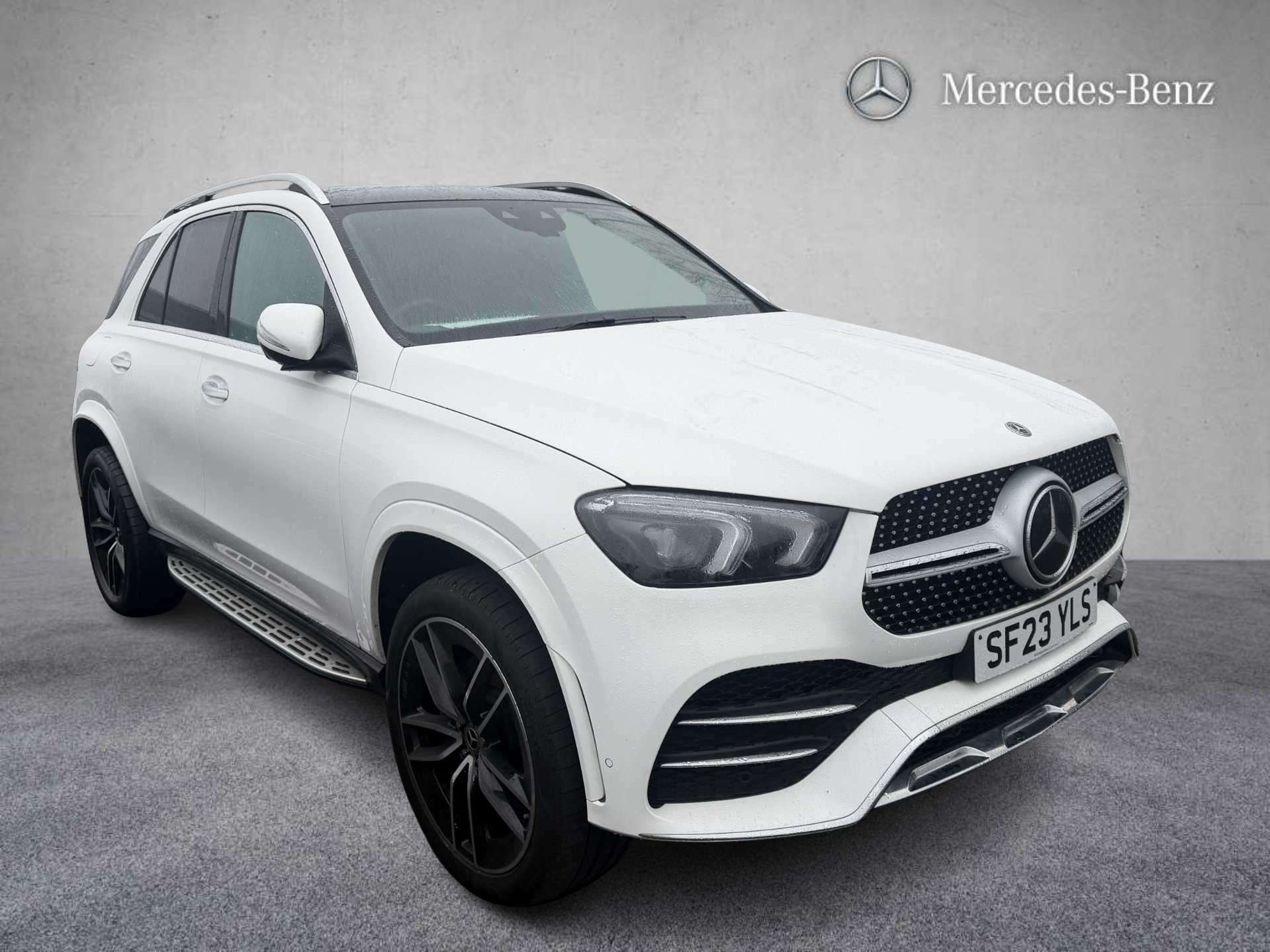 Main listing image - Mercedes-Benz GLE