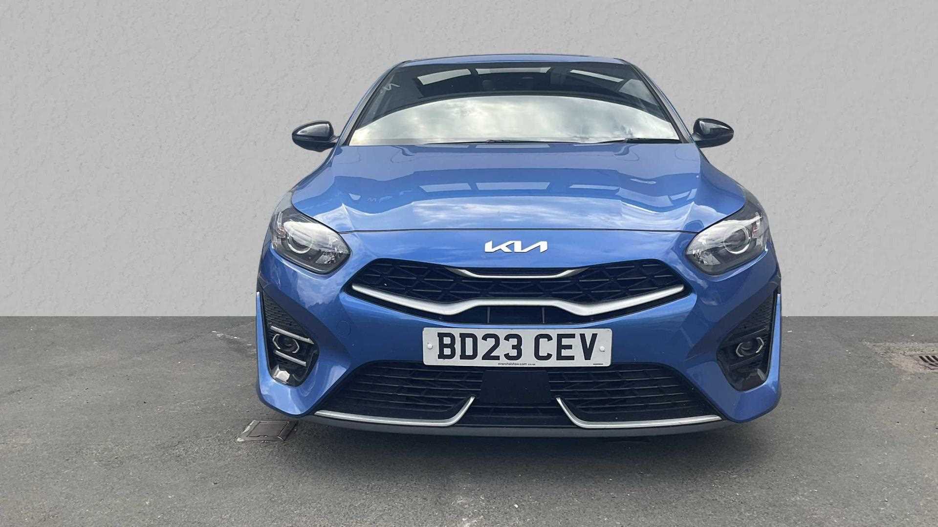 Main listing image - Kia Ceed