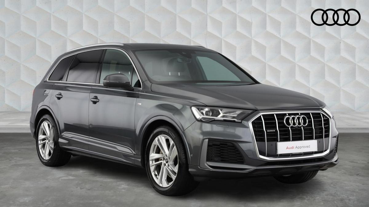 Main listing image - Audi Q7