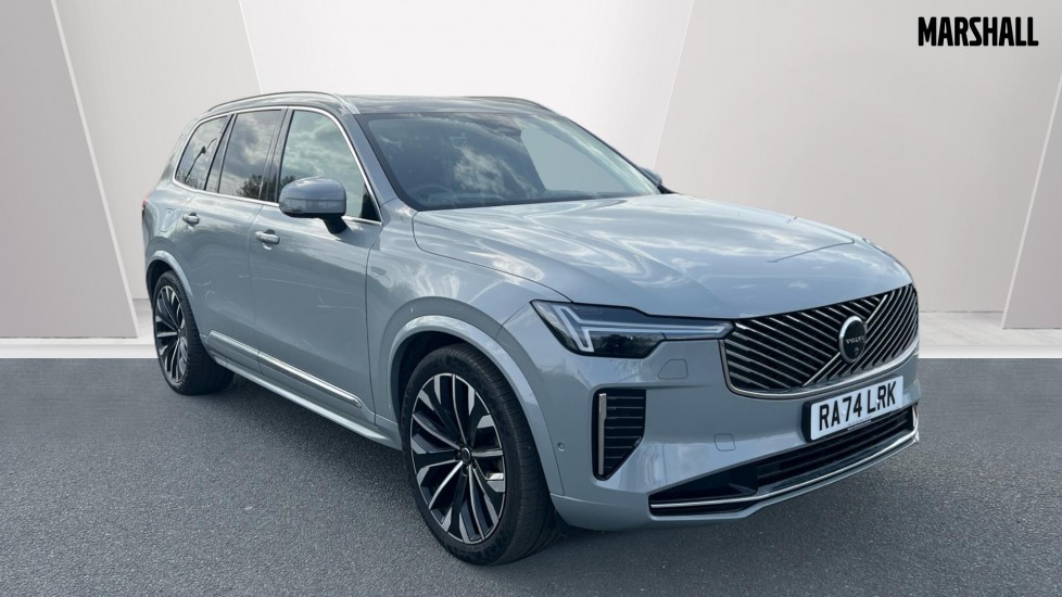 Main listing image - Volvo XC90