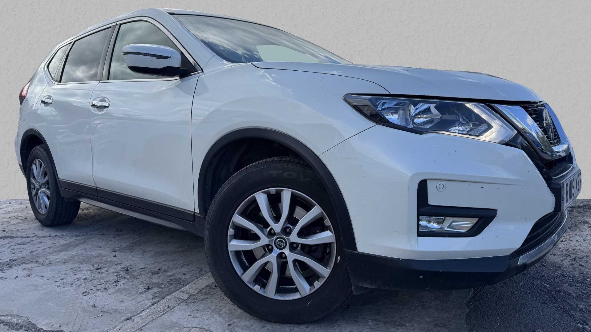 Main listing image - Nissan X-Trail