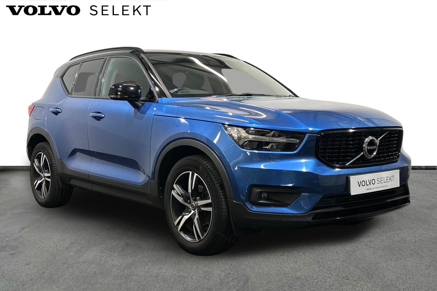 Main listing image - Volvo XC40