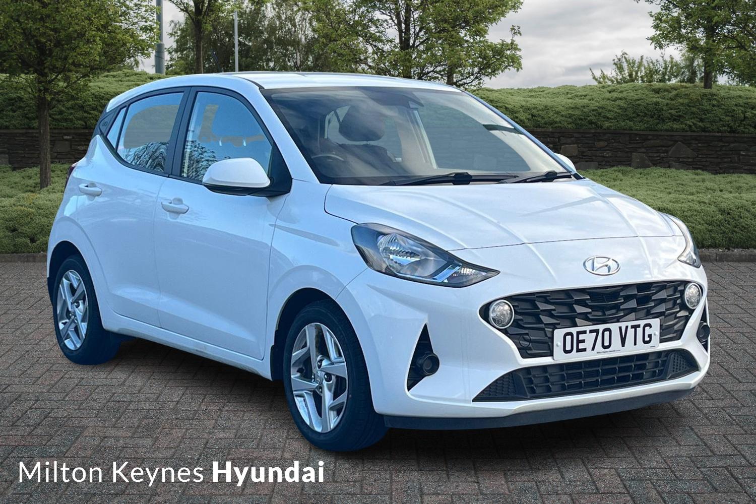 Main listing image - Hyundai i10