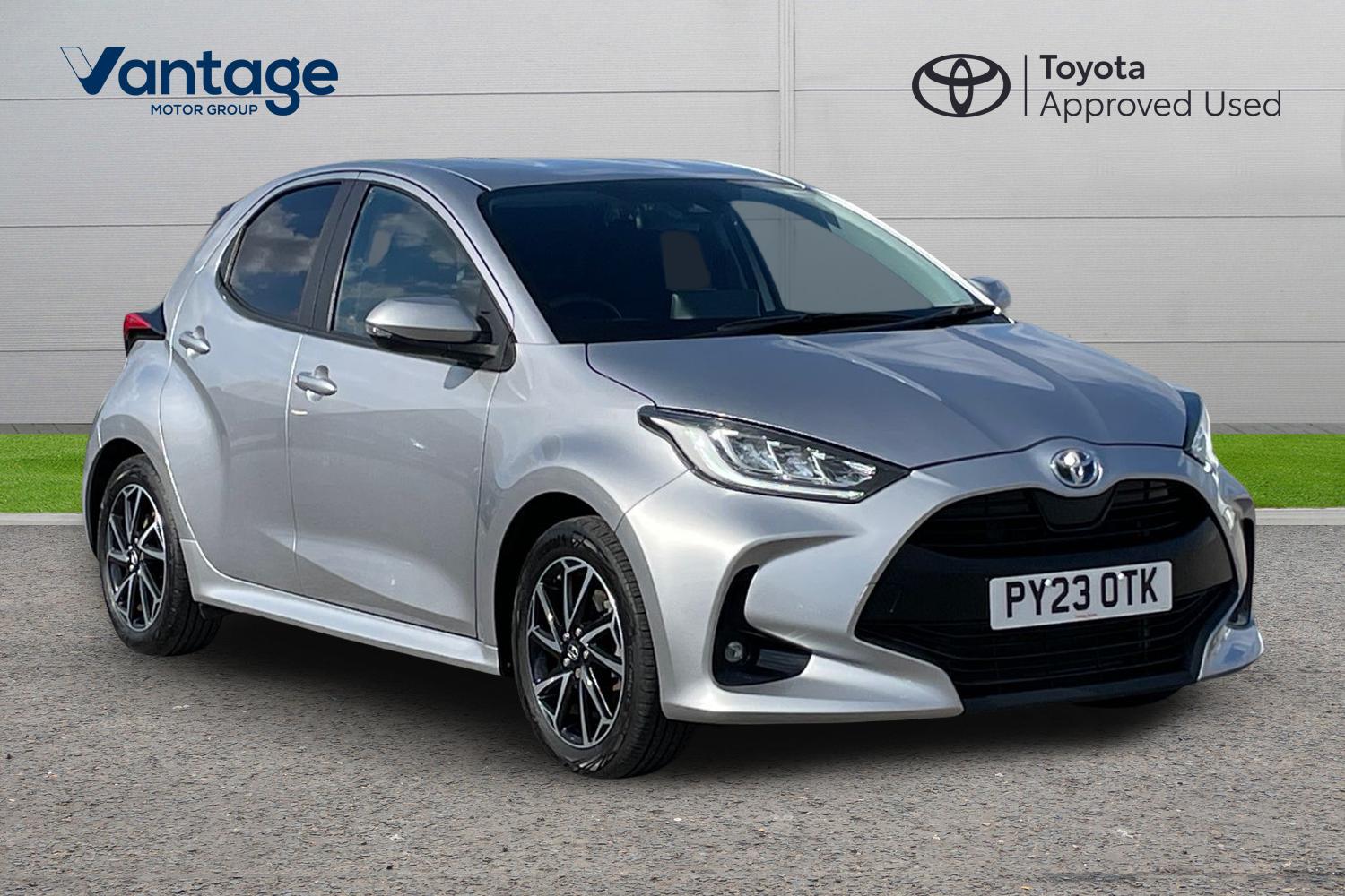 Main listing image - Toyota Yaris