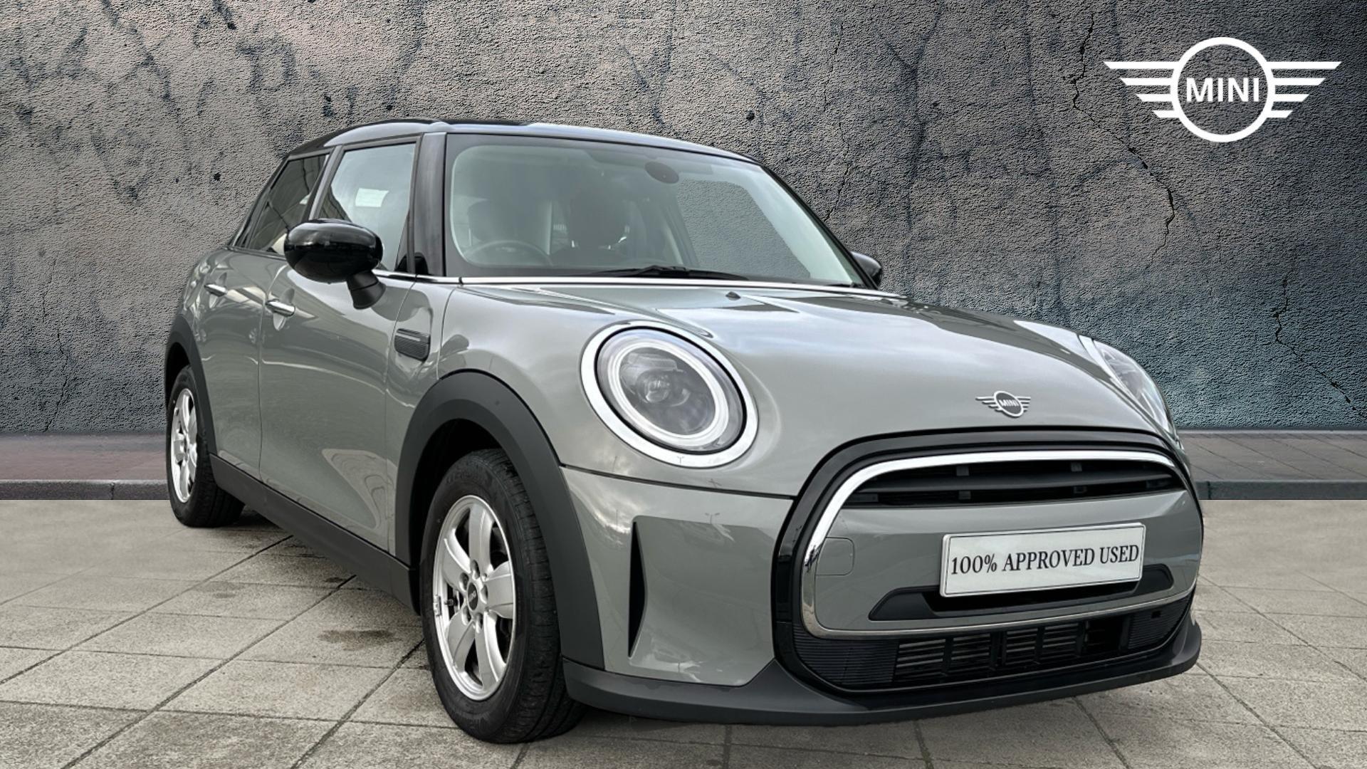 Main listing image - MINI Hatchback 5dr