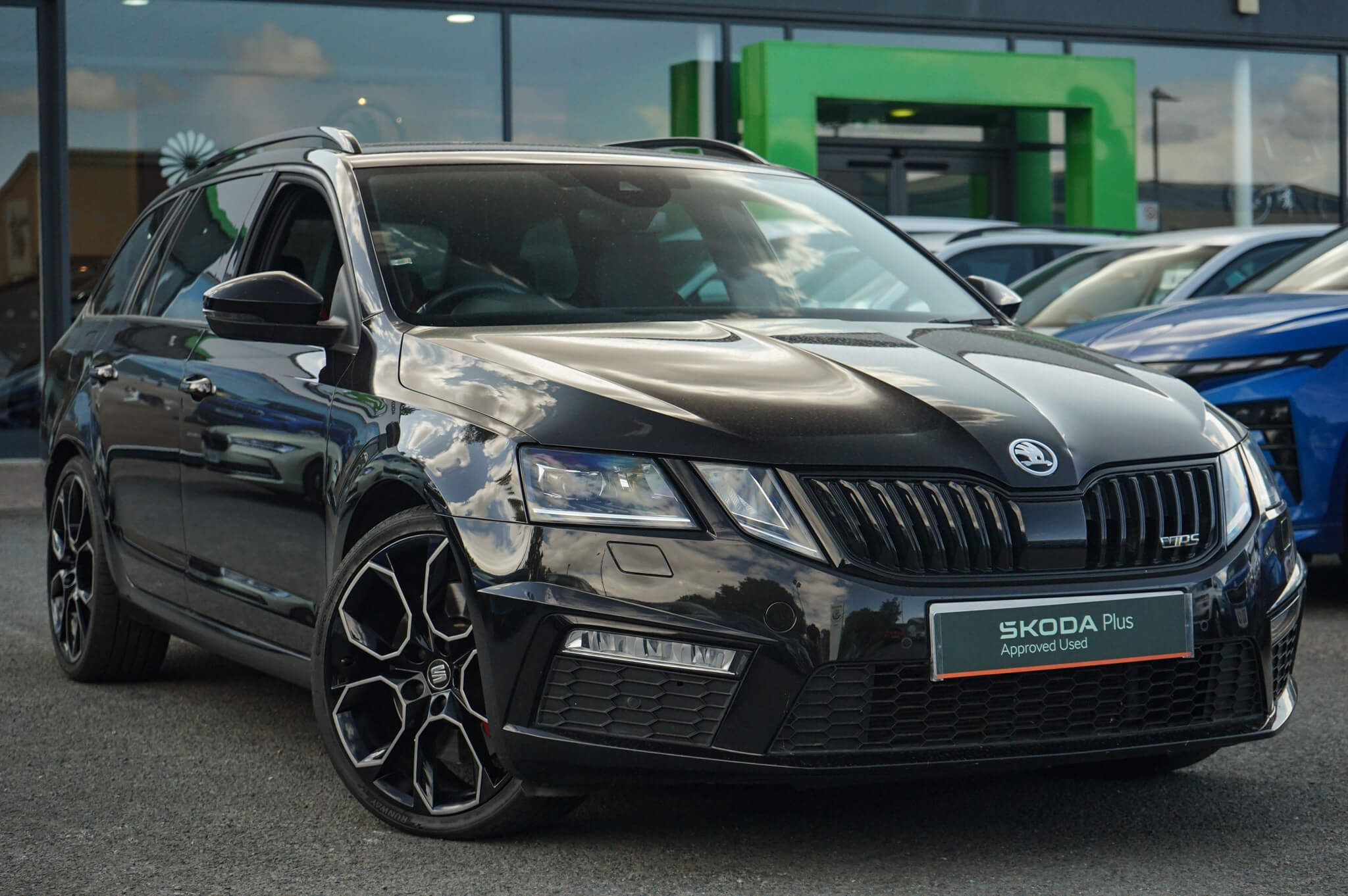 Main listing image - Skoda Octavia