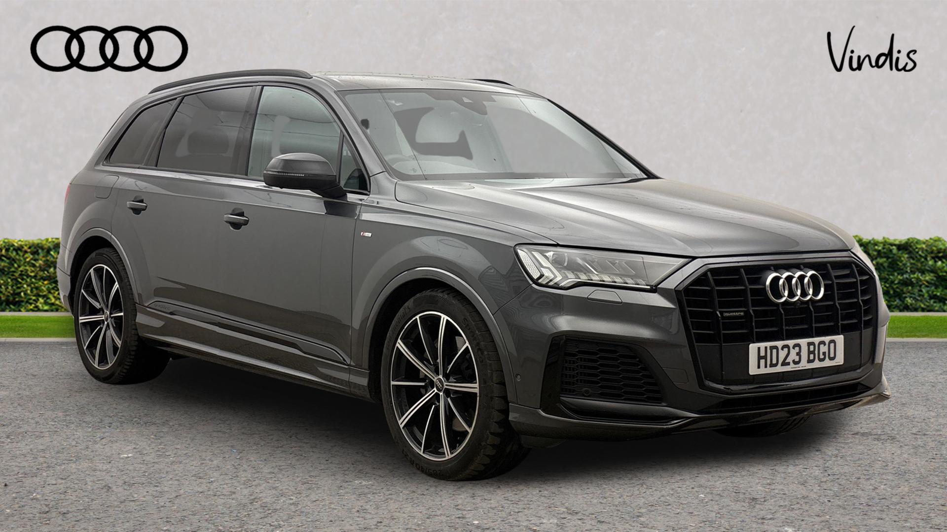 Main listing image - Audi Q7