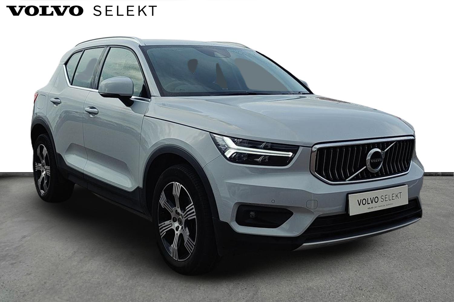 Main listing image - Volvo XC40