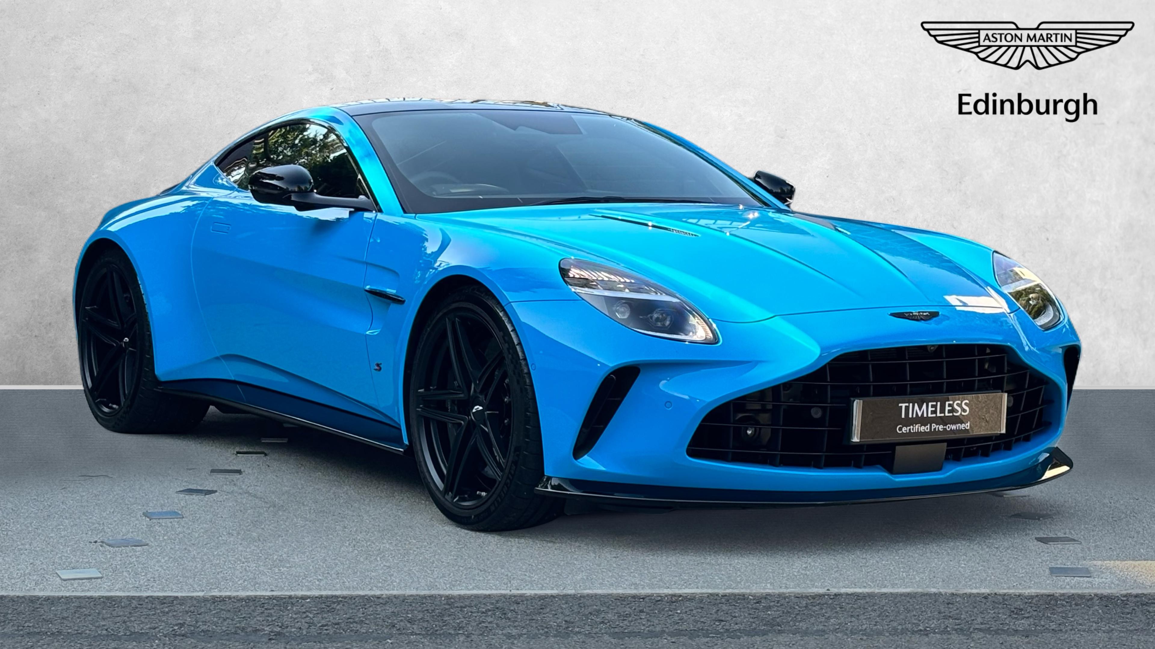 Main listing image - Aston Martin Vantage