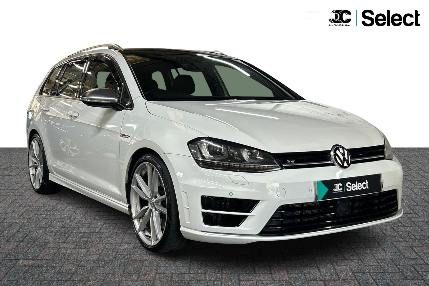 Main listing image - Volkswagen Golf Estate