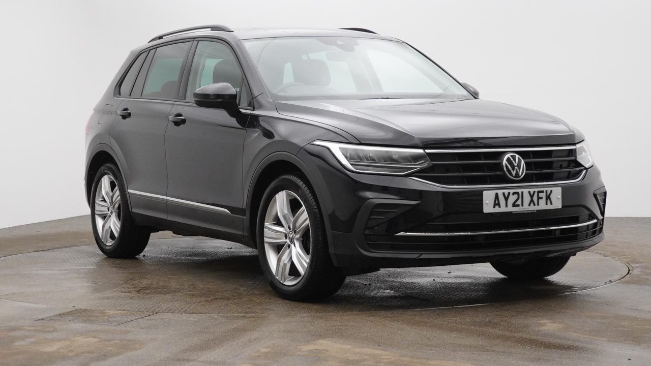 Main listing image - Volkswagen Tiguan